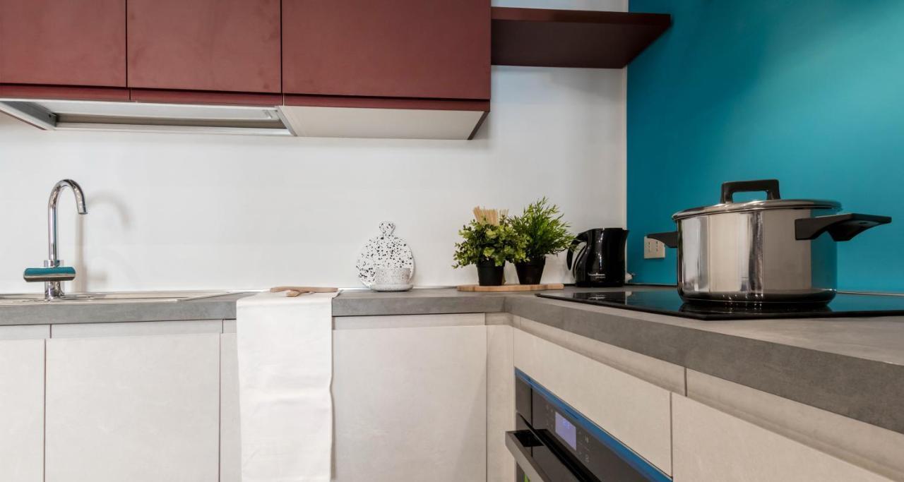 Joivy Spacious 1 Bedroom Apt Near S Agostino Metro Milan Bagian luar foto